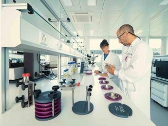 Nestlé firma l'European Plastics Pact Nestlé firma l'European Plastics Pact
